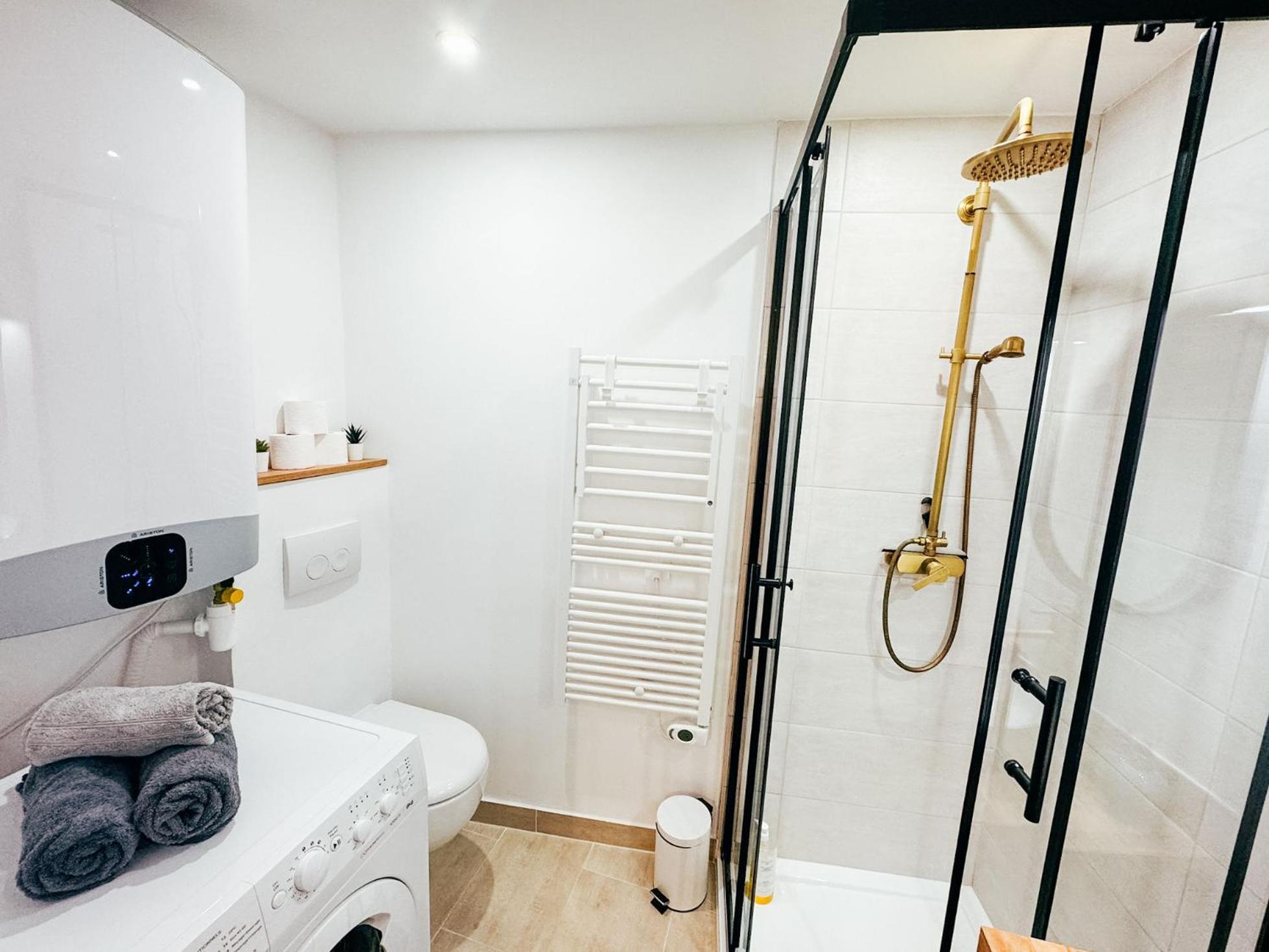 Studio Cozy Centre Avec Parking Grasse Kültér fotó